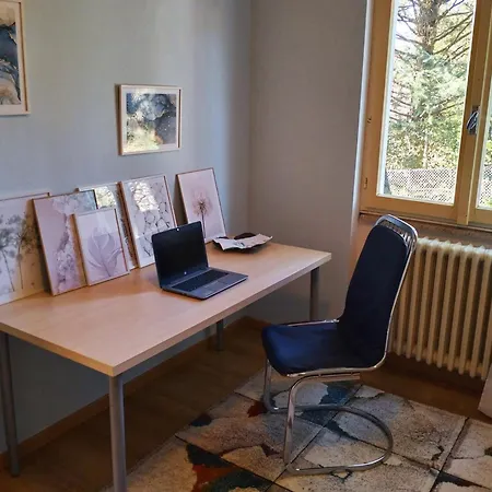 Gemuetliche In Apartament Agra