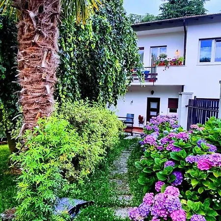 Apartment Gemuetliche In